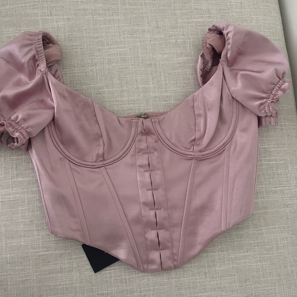 Pink top - Picture 4 of 5